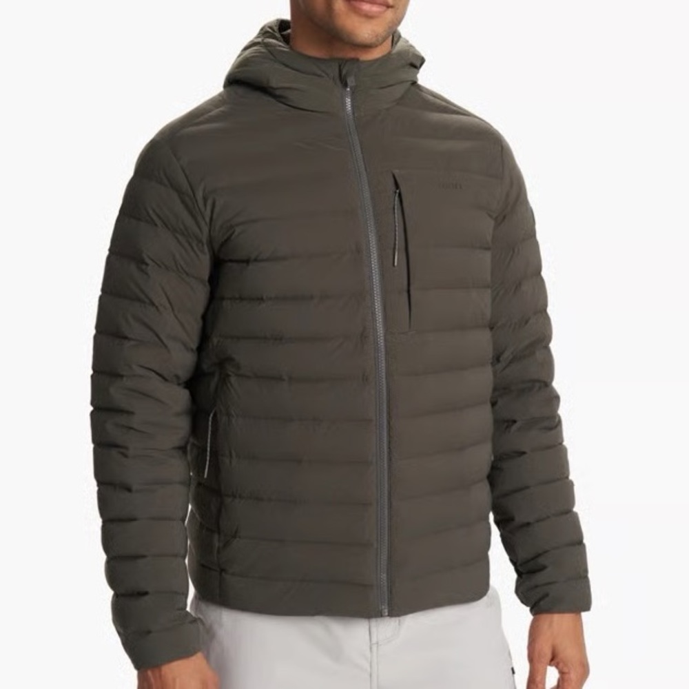 Like New: Vuori Steadfast Hooded Down Jacket Balsam Men’s Large Puffer Full Zip